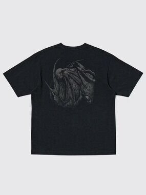 Uniqlo Berserk Manga T Shirt black Japan L Japanese comic Anime US M Medium